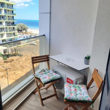 Mamaia Nord Noble Apartman *
